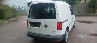 Volkswagen Caddy Bj:02-2016 Facelift 2.0-TDI Airconditioning Elektrische ramen Elektrische-spiegels centrale vergrendeling met afstandsbediening Start-Stop systeem Tussenwand met glas picture 7