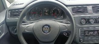 Volkswagen Caddy Bj:02-2016 Facelift 2.0-TDI Airconditioning Elektrische ramen Elektrische-spiegels centrale vergrendeling met afstandsbediening Start-Stop systeem Tussenwand met glas picture 16