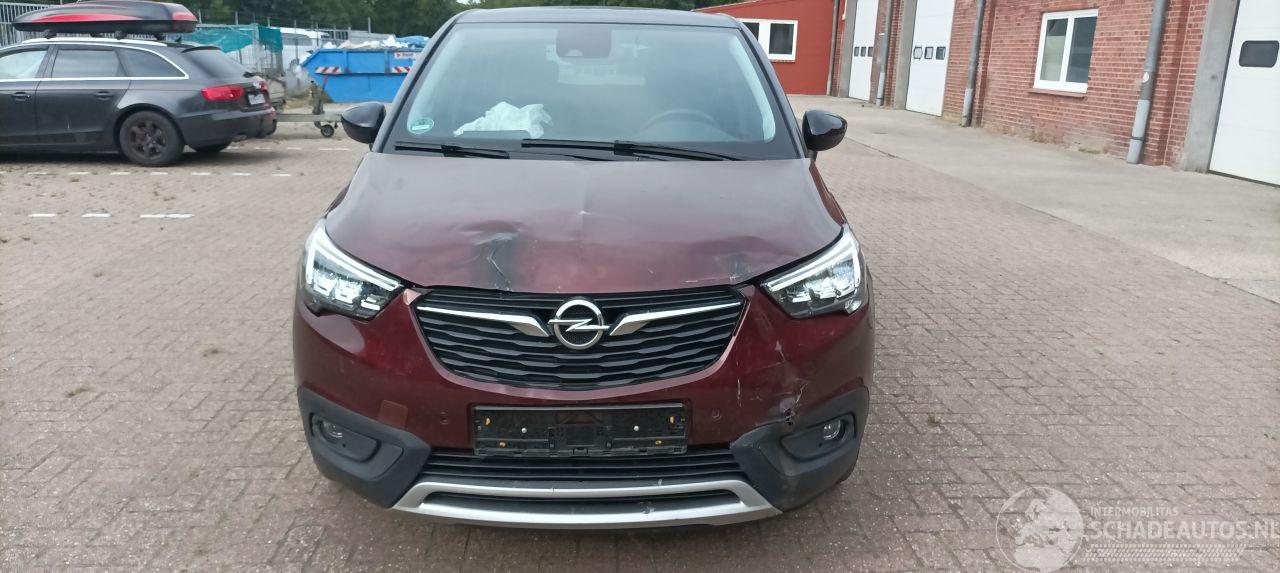 Opel Crossland Bj:04-2018 1.2-T. Automatik Climatecontrol Navigatie Stoelverwarming Lichtautomaat Privacyglas Stuurwiel met verwarming armsteun Trekhaak Mistlampen Parkeersensoren voor en achter