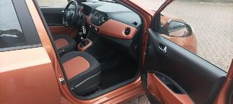 Hyundai I-10 Bj:08-2014 1eEigenaar 1.2-16v Go Uitvoering Climatecontrol CruiseControl Stoelverwarming Lichtautomaat Stuurwiel met verwarming 4xelek ramen Parksensoren Koplampen met bochten verlichting Mistlampen Led-Dagrijverlichting picture 20