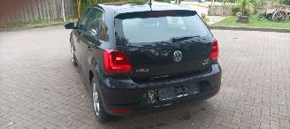 Volkswagen Polo Bj:03-2016 Facelift 1.4-TDI Climatecontrol Stoelverwarming Leren stuurwiel Elektrische ramen Elektrische-spiegels met verwarming Centrale vergrendeling met afstandsbediening Start-Stop systeem Dagrijverlichting picture 5