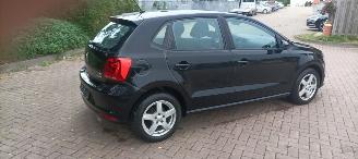 Volkswagen Polo Bj:03-2016 Facelift 1.4-TDI Climatecontrol Stoelverwarming Leren stuurwiel Elektrische ramen Elektrische-spiegels met verwarming Centrale vergrendeling met afstandsbediening Start-Stop systeem Dagrijverlichting picture 7