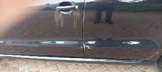 Volkswagen Polo Bj:03-2016 Facelift 1.4-TDI Climatecontrol Stoelverwarming Leren stuurwiel Elektrische ramen Elektrische-spiegels met verwarming Centrale vergrendeling met afstandsbediening Start-Stop systeem Dagrijverlichting picture 15