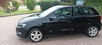 Volkswagen Polo Bj:03-2016 Facelift 1.4-TDI Climatecontrol Stoelverwarming Leren stuurwiel Elektrische ramen Elektrische-spiegels met verwarming Centrale vergrendeling met afstandsbediening Start-Stop systeem Dagrijverlichting picture 2