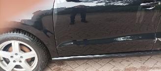 Volkswagen Polo Bj:03-2016 Facelift 1.4-TDI Climatecontrol Stoelverwarming Leren stuurwiel Elektrische ramen Elektrische-spiegels met verwarming Centrale vergrendeling met afstandsbediening Start-Stop systeem Dagrijverlichting picture 14