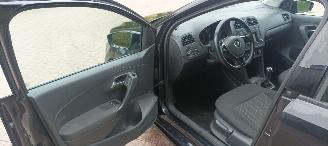 Volkswagen Polo Bj:03-2016 Facelift 1.4-TDI Climatecontrol Stoelverwarming Leren stuurwiel Elektrische ramen Elektrische-spiegels met verwarming Centrale vergrendeling met afstandsbediening Start-Stop systeem Dagrijverlichting picture 16