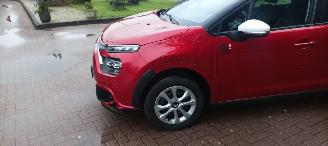 Citroën C3 1.2-benzine Full-Led koplampen Led dagrijverlichting Mistlampen Bi-Color pearl metallic lak Start-Stop systeem Drive Lane Assist Radio Usb Dab stoelverwarming Cruisecontrol picture 13