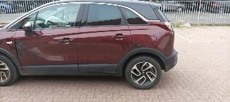 Opel Crossland 1.2-Turbo 110pk Automaat Full-Led koplampen Navigatie Led achterlichten Cruisecontrol stoelverwarming regensensor dimmende binnenspiegel Trekhaak Mistlampen Sportvelgen picture 7
