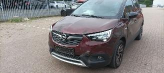 Opel Crossland 1.2-Turbo 110pk Automaat Full-Led koplampen Navigatie Led achterlichten Cruisecontrol stoelverwarming regensensor dimmende binnenspiegel Trekhaak Mistlampen Sportvelgen picture 10