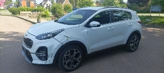 Kia Sportage 2.0-GT 185pk Diesel MHEV Automaat 4WD Leder JBL Dab audio Stoelverwarming Stoelventilatie Full-Led koplampenLed achterlichten Cruisecontrol Dimmende binnenspiegel Trekhaak CruiseControl 4xStoelverwarming Blindspot Systeem 360 Camerasysteem Elektrische ach picture 10