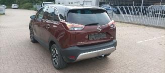 Opel Crossland Bj:04-2018 Crossland x 1.2-benzine Automatik Innovation Led-Koplampen Led-Achterlichten Navigatie Stoelverwarming Lichtautomaat Privacyglas Trekhaak Mistlampen Parkeersensoren voor en achter picture 4