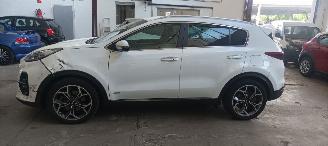 Kia Sportage Bj:12-2019 Facelift GT-line 2.0-Diesel Automatik 4WD Led-Koplampen Led-Achterlichten Navigatie Climatecontrol Stoelverwarming Stuurwiel met verwarming trekhaak Audio-jbl Keyless entry 18-inch velgen picture 5