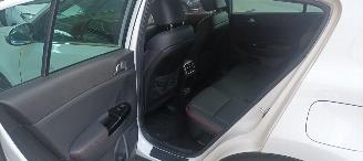 Kia Sportage Bj:12-2019 Facelift GT-line 2.0-Diesel Automatik 4WD Led-Koplampen Led-Achterlichten Navigatie Climatecontrol Stoelverwarming Stuurwiel met verwarming trekhaak Audio-jbl Keyless entry 18-inch velgen picture 14