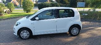 Volkswagen Up! Bj:12-2013 Move Up! Leren bekleding Airconditioning stoelverwarming Leren stuurwiel Centrale vergrendeling met afstandsbediening picture 2