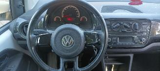 Volkswagen Up! Bj:12-2013 Move Up! Leren bekleding Airconditioning stoelverwarming Leren stuurwiel Centrale vergrendeling met afstandsbediening picture 16