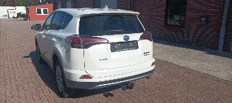 Toyota Rav-4 Bj:01-2018 2.5-Hybrid Edition-S Full-Led koplampen Blindspot 360-camera Navigatie Climatecontrol CruiseControl Stoelverwarming Elektrische achterklep picture 5