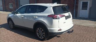 Toyota Rav-4 Bj:01-2018 2.5-Hybrid Edition-S Full-Led koplampen Blindspot 360-camera Navigatie Climatecontrol CruiseControl Stoelverwarming Elektrische achterklep picture 4