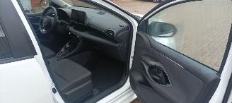 Toyota Yaris Bj:11-2024 Facelift hybrid picture 20