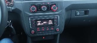 Volkswagen Caddy 2.0 TDI Airco Elektrische ramen Elektrische-spiegels met verwarming Centrale vergrendeling met afstandsbediening Start-Stop systeem Tussenwand met doorkijk picture 14