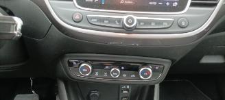 Opel Crossland Crossland X 1.2-Automatik Innovation uitvoering Half leder  Full-Led koplampen Led achterlichten Navigatie Stoelverwarming Lichtautomaat Privacyglas Climatecontrol CruiseControl Opel i Link picture 21