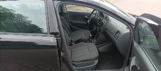 Volkswagen Polo Bj:03-2016 1.4-TDI Climatecontrol front Radar Stoelverwarming Leren Stuurwiel elektrische Spiegel met verwarming Centrale vergrendeling met afstandsbediening Start-Stop systeem picture 22