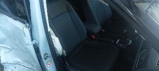 Volkswagen T-Roc Bj:04-2021  1.5-TSI United uitvoering met R-line Full-Led koplampen Led achterlichten Navigatie Stoelverwarming CruiseControl Led binnenkant Metallic lak picture 18