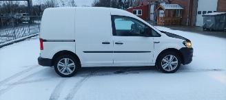 Volkswagen Caddy 2.0 TDI DPF Airconditioning Elektrische ramen Elektrische-spiegels met verwarming Achteruitrijspiegel Radio Usb Centrale vergrendeling met afstandsbediening Start-Stop systeem Lichtmetalen velgen picture 6