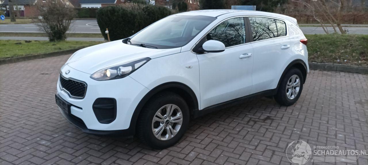 Kia Sportage Bj:9-2017 1.6-benzine 132pk Airconditioning CruiseControl Leren-Stuurwiel armsteun 1-eigenaar!