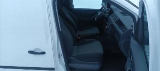 Volkswagen Caddy 2.0 TDI DPF Airconditioning Elektrische ramen Elektrische-spiegels met verwarming Centrale vergrendeling met afstandsbediening Start-Stop systeem Tussenwand met doorkijk glas achteruitrijspiegel picture 10