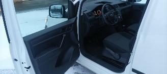 Volkswagen Caddy 2.0 TDI DPF Airconditioning Elektrische ramen Elektrische-spiegels met verwarming Centrale vergrendeling met afstandsbediening Start-Stop systeem Tussenwand met doorkijk glas achteruitrijspiegel picture 11