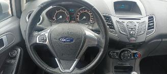 Ford Fiesta 1.5-TDCI euro-6 Airconditioning stoelverwarming Led koplampen elektrische inklapbare buitenspiegels Parkeersensoren voor& achter picture 17