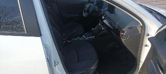 Mazda 2 1.5-Automatik Facelift Homura Climatecontrol Blindspot CruiseControl Apple CarPlay MirrorLink Achteruitrijcamera Full led koplampen Stoelverwarming stuurwiel met verwarming Achteruitrijcamera picture 24