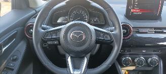 Mazda 2 1.5-Automatik Facelift Homura Climatecontrol Blindspot CruiseControl Apple CarPlay MirrorLink Achteruitrijcamera Full led koplampen Stoelverwarming stuurwiel met verwarming Achteruitrijcamera picture 27