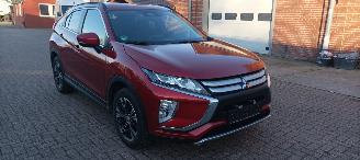 Mitsubishi Eclipse Cross 1.5-benzine Automaat 162pk Diamant uitvoering Climatecontrol CruiseControl Stoelverwarming Dab audio systeem Lichtautomaat Privacyglas led verlichting afneembare trekhaak picture 11