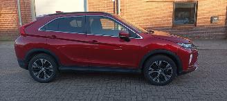 Mitsubishi Eclipse Cross 1.5-benzine Automaat 162pk Diamant uitvoering Climatecontrol CruiseControl Stoelverwarming Dab audio systeem Lichtautomaat Privacyglas led verlichting afneembare trekhaak picture 9