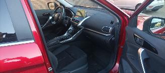 Mitsubishi Eclipse Cross 1.5-benzine Automaat 162pk Diamant uitvoering Climatecontrol CruiseControl Stoelverwarming Dab audio systeem Lichtautomaat Privacyglas led verlichting afneembare trekhaak picture 28