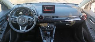 Mazda 2 Bj: 12-2023 1.5 Automatik Climatecontrol CruiseControl Stoelverwarming Lichtautomaat Privacyglas Stuurwiel met verwarming Achteruitrijcamera parkeersensoren Apple CarPlay MirrorLink Led verlichting Dab-audio picture 21