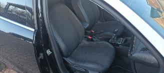 Opel Corsa Bj:02-2021 Elegance 1.2 Full-Led koplampen Digitale cockpit Climatecontrol CruiseControl Stoelverwarming stuurwiel met verwarming Apple CarPlay MirrorLink Achteruitrijcamera Lichtautomaat Drivelane assistent regensensor led mistlampen Parkeersensoren Blin picture 34