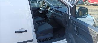 Volkswagen Caddy facelift 2.0-TDI Airconditioning Elektrische ramen Elektrische-spiegels met verwarming Centrale vergrendeling met afstandsbediening Start-Stop systeem achteruitkijk spiegel Tussenwand met glas abs esp Start-Stop systeem 16-inch Vw velgen picture 12