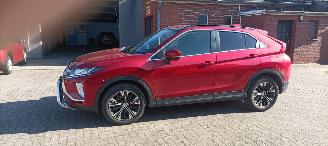 Mitsubishi Eclipse Cross 1.5-ClearTec 163pk Automatik Led Climatecontrol CruiseControl Achteruitrijcamera Lichtautomaat Regensensor Trekhaak Mistlampen Privacyglas Apple Car Play MirrorLink 18 inch velgen picture 1