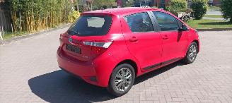 Toyota Yaris Bj:07-2017 Facelift 1.5-Hybrid Climatecontrol Regensensor Multicolor display Achteruitrijcamera Mistlampen Toyota Lichtmetalen velgen 1e Eigenaar! picture 4