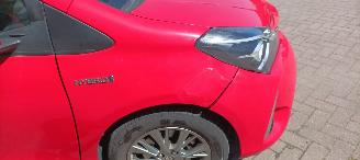 Toyota Yaris Bj:07-2017 Facelift 1.5-Hybrid Climatecontrol Regensensor Multicolor display Achteruitrijcamera Mistlampen Toyota Lichtmetalen velgen 1e Eigenaar! picture 14