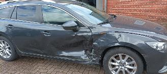 Mazda 6 Bj:09-2013 2.0 Benzine 165pk Automatik Navi Xenon Climatecontrol CruiseControl Stoelverwarming Lichtautomaat Privacyglas picture 10