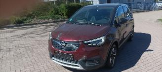 Opel Crossland Innovation 1.2-Turbo 110pk Automaat Navi Led Climatecontrol CruiseControl Stoelverwarming Lichtautomaat Privacyglas Stuurwiel met verwarming inklapbare buitenspiegels Dimmende binnenspiegel Half leren bekleding trekhaak 16-inch Opel velgen picture 9