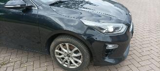 Kia Ceed 1.6-CRDI 136pk Ceed Sportswagon Spirit Navi JBL-sound systeem Camera Leder Sportstoelen Memory Full-Led koplampen Led achterlichten Elektrische achterklep Keyless-entry Climatecontrol CruiseControl 4xStoelverwarming Blindspot Automatisch inparkeren chrome picture 13