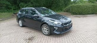 Kia Ceed 1.6-CRDI 136pk Ceed Sportswagon Spirit Navi JBL-sound systeem Camera Leder Sportstoelen Memory Full-Led koplampen Led achterlichten Elektrische achterklep Keyless-entry Climatecontrol CruiseControl 4xStoelverwarming Blindspot Automatisch inparkeren chrome picture 11