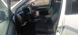 Toyota Hilux 2.8D  204pk Automatik 4x4 Double Cab Climatecontrol CruiseControl Comfort picture 21