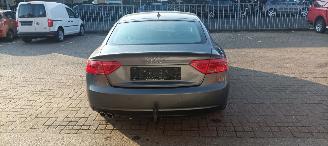 Audi A5 2.0-TDI Automatik Navi Led Climatecontrol CruiseControl Stoelverwarming Lichtautomaat Regensensor Lichtautomaat Mistlampen Afneembare trekhaak Parkeersensoren 18-inch velgen picture 5