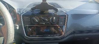 Volkswagen Up! Bj:09-2021 Move Uitvoering 1.0mpi Airconditioning Led verlichting Dab Radio Achteruitrijcamera Cruisecontrol Bordcomputer Drivelane assistent Start-Stop systeem Parkeersensoren achter picture 19