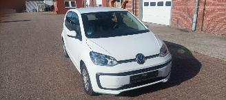 Volkswagen Up! Bj:09-2021 Move Uitvoering 1.0mpi Airconditioning Led verlichting Dab Radio Achteruitrijcamera Cruisecontrol Bordcomputer Drivelane assistent Start-Stop systeem Parkeersensoren achter picture 9